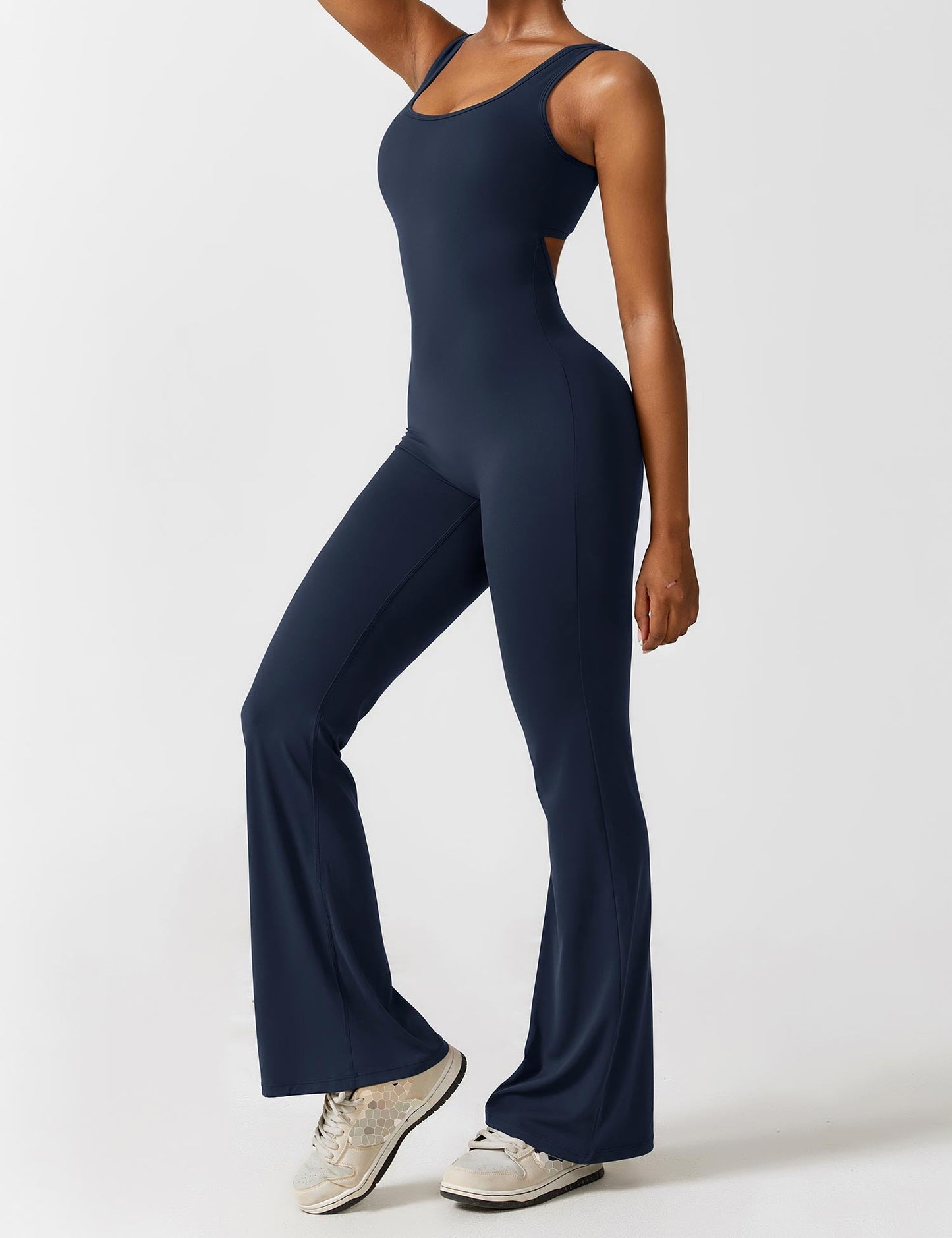 Zephyra® V-Rug uitlopende Jumpsuit